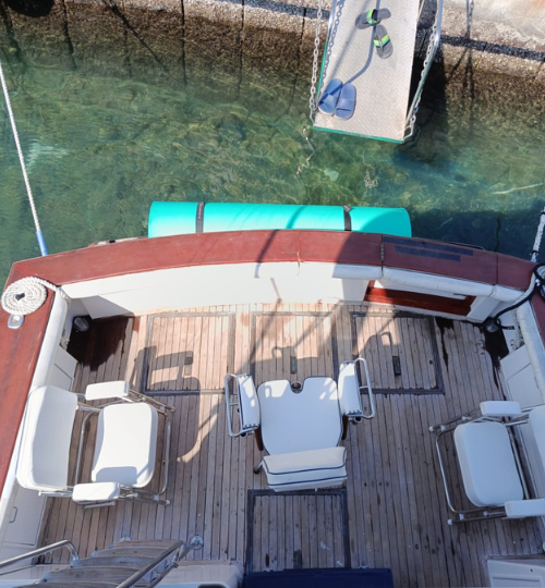 yate (15)